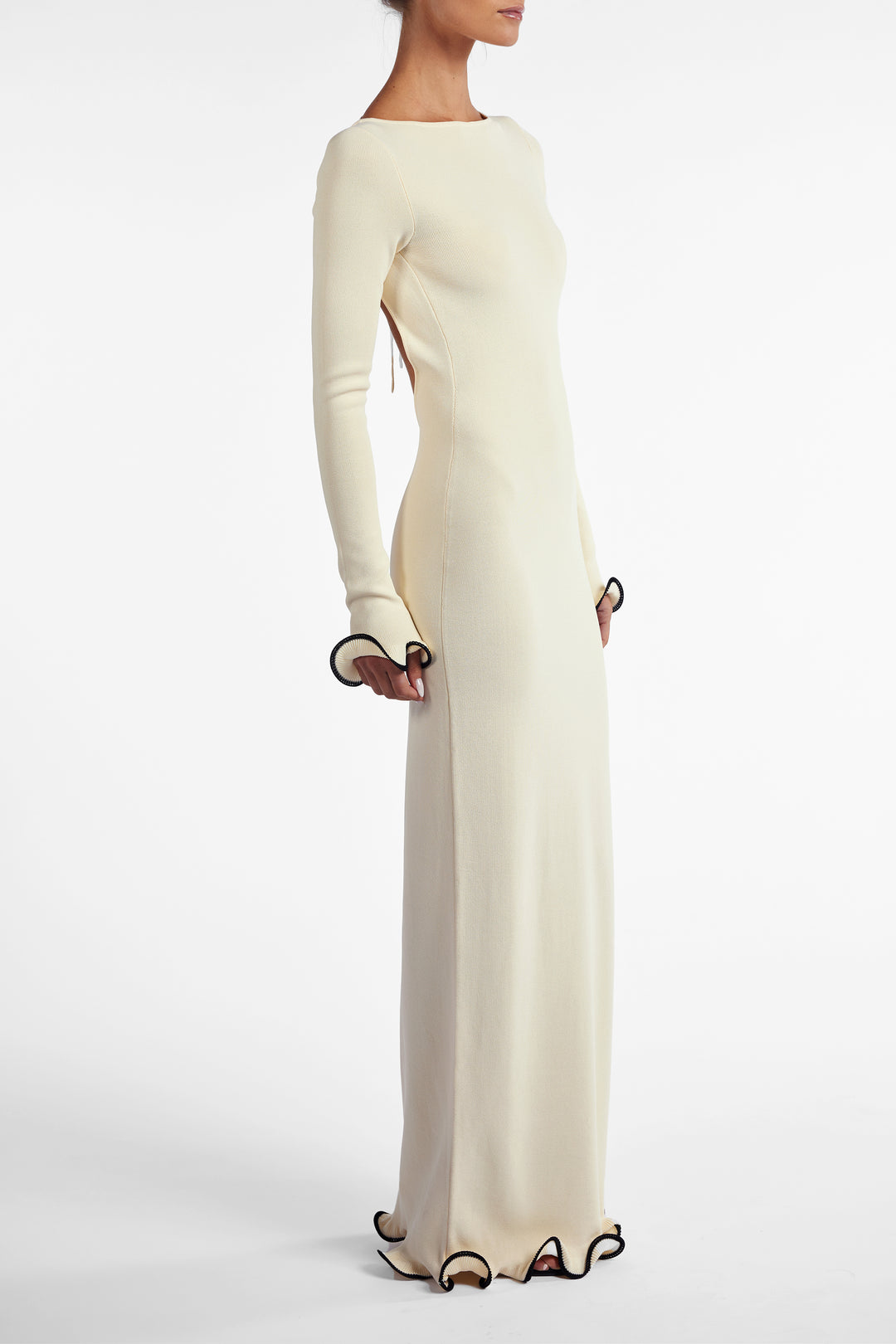 Ruffle Hem Maxi Dress (Cream/Black)