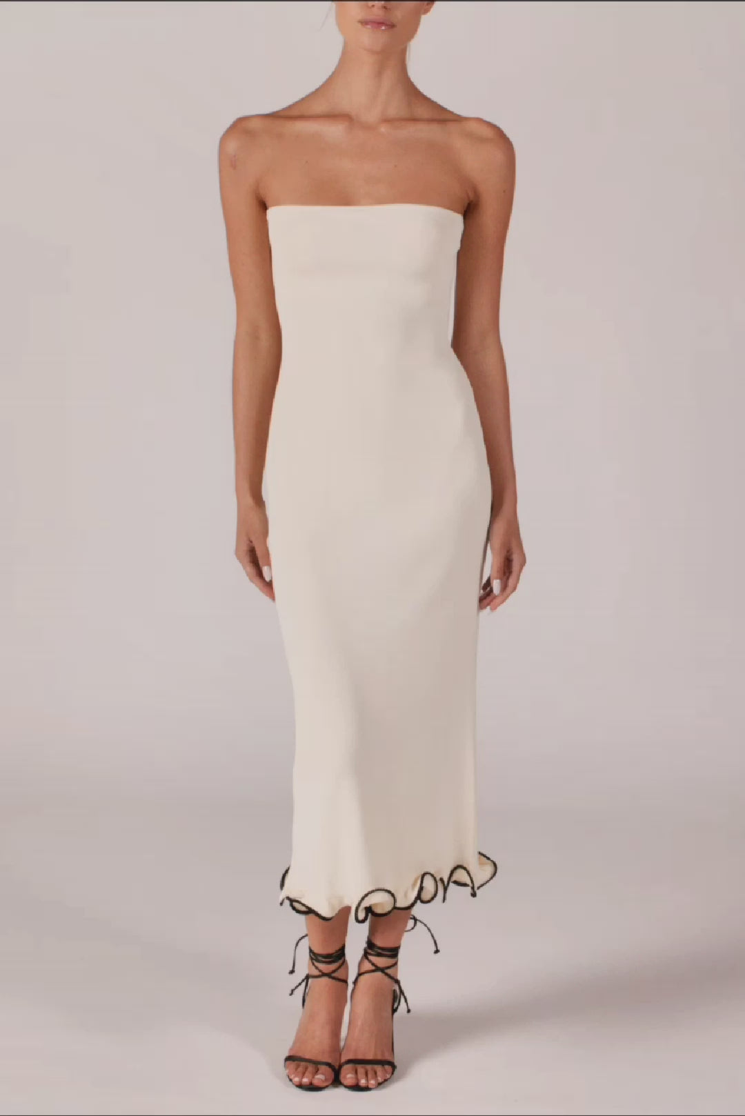 Ruffle Hem Strapless Dress (Cream/Black)